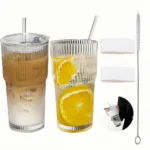 600 ml stiklinės su dangteliu ir šiaudeliu